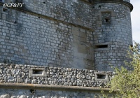 www.chateauxfaure-et-faureteresses.com_barroux_(le)_vaucluse.JPG