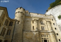 www.chateaux-faure-et-faureteresses.com_roche-guyon(la)_chateau_06.jpg