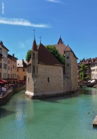 www.chateauxfaure-et-faureteresses.com_annecy_palais_02.jpg