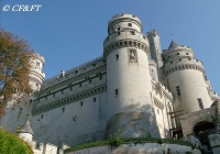 www.chateauxfaure-et-faureteresses.com_pierrefonds_02.jpg